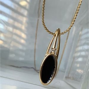 New vintage black enamel pendant necklace